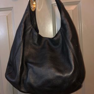 Black Micheal Kors tote